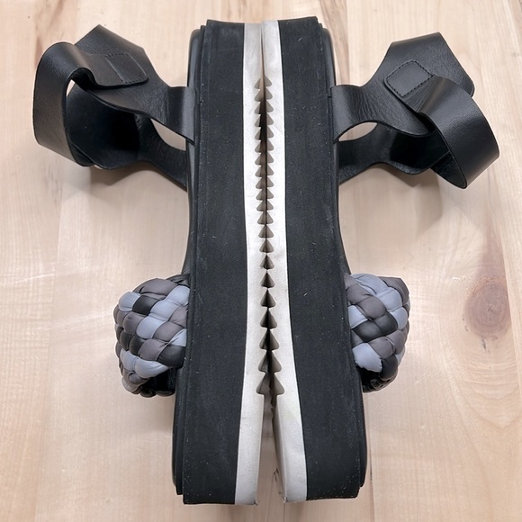 AGL “CRUISE READY” ITALIAN MADE Milea Platform Sandals 39.5 US 9.5 - Picture 3 of 6